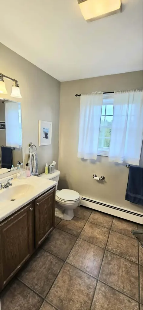 93 Streamside Lane Bangor ME 04401
