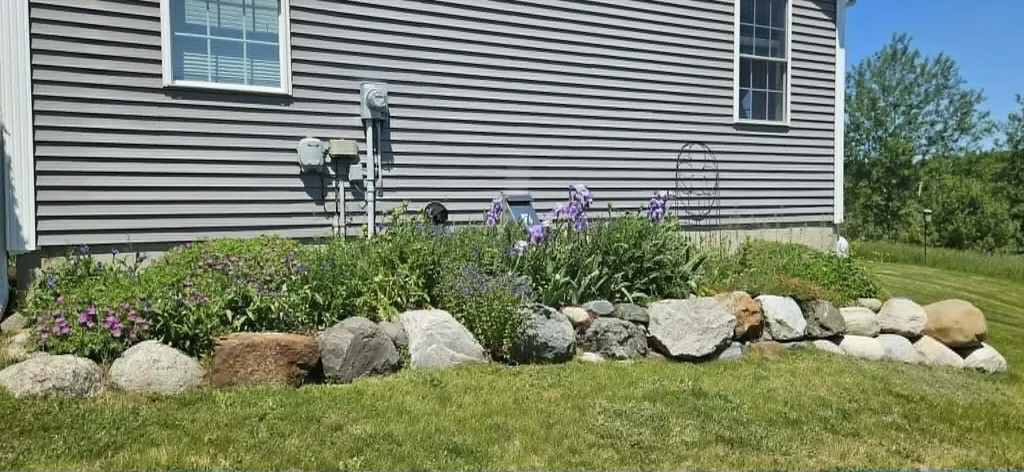 93 Streamside Lane Bangor ME 04401