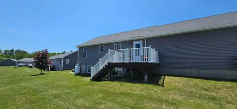 93 Streamside Lane Bangor ME 04401