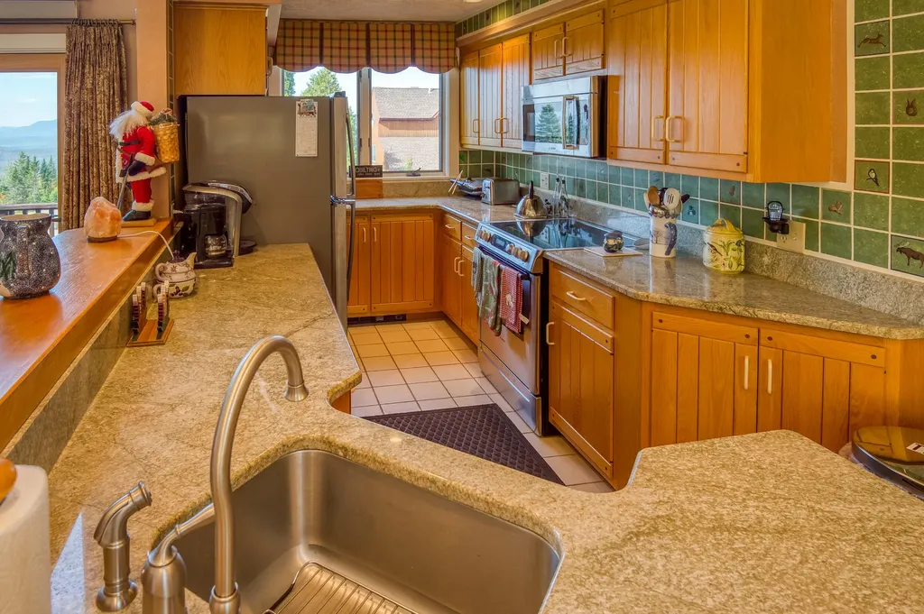 11 Club House Drive Rangeley ME 04970
