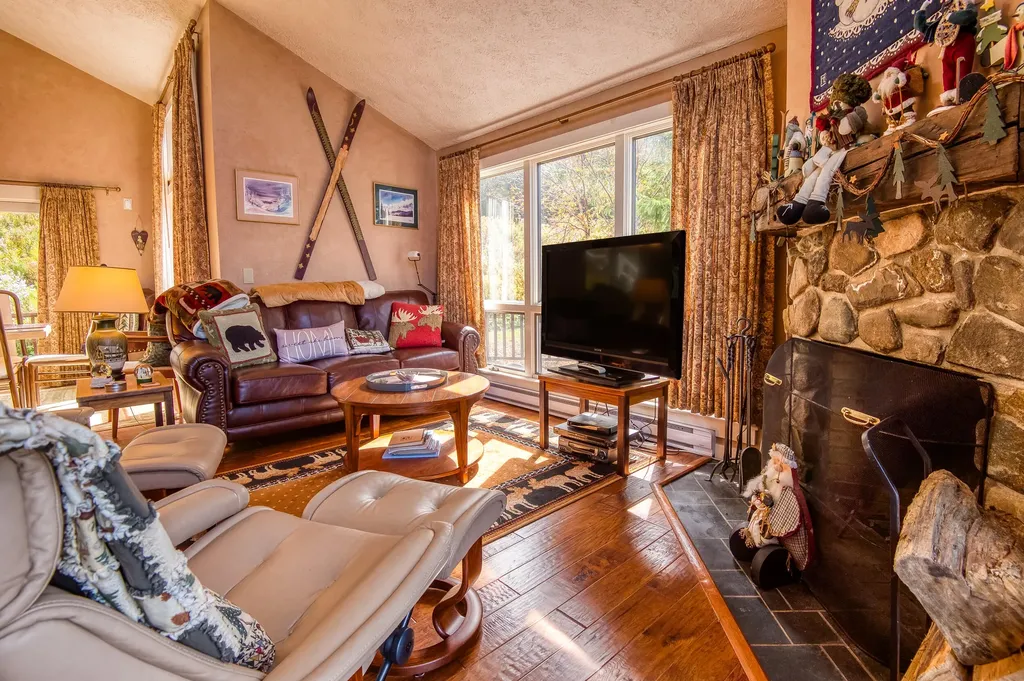 11 Club House Drive Rangeley ME 04970