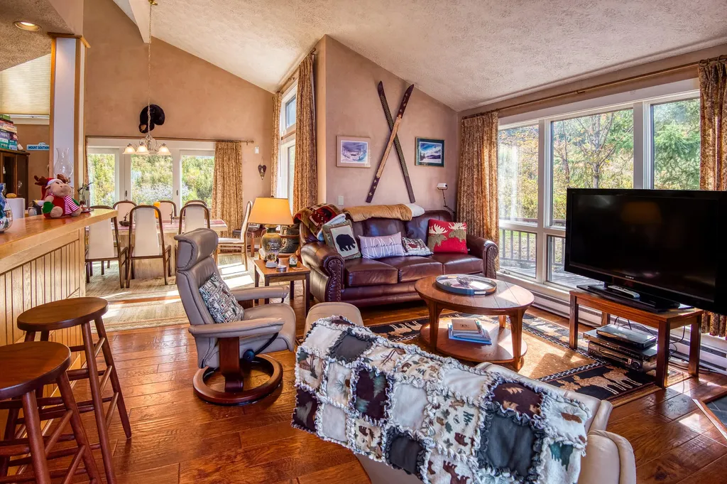 11 Club House Drive Rangeley ME 04970