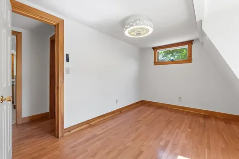 7 Cross Road Edgecomb ME 04556