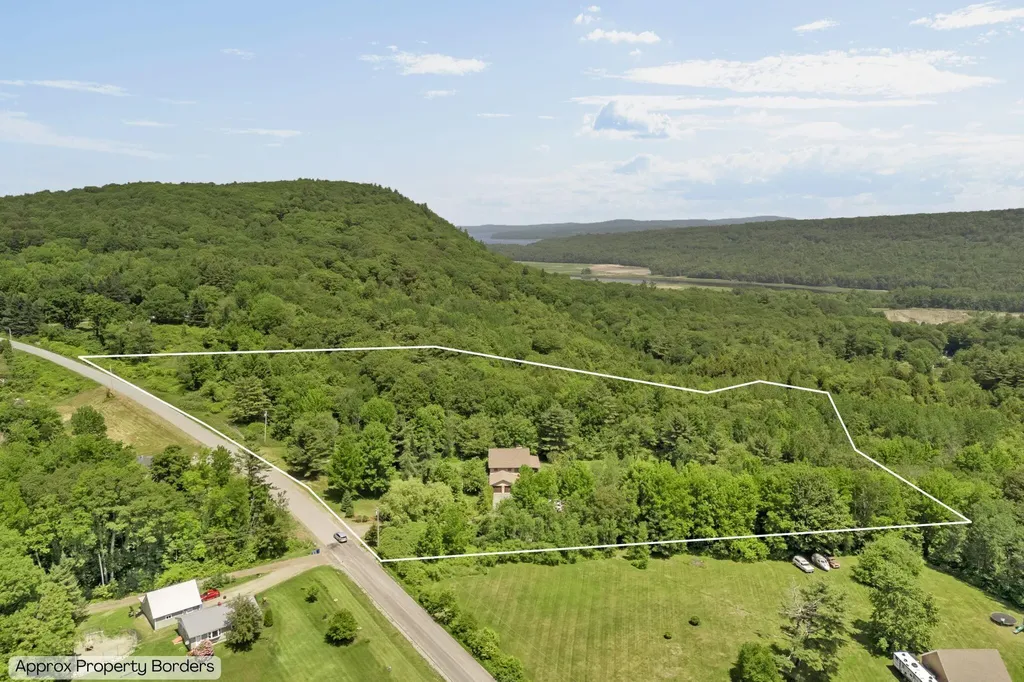 57 Spout Hill Road Prospect ME 04981