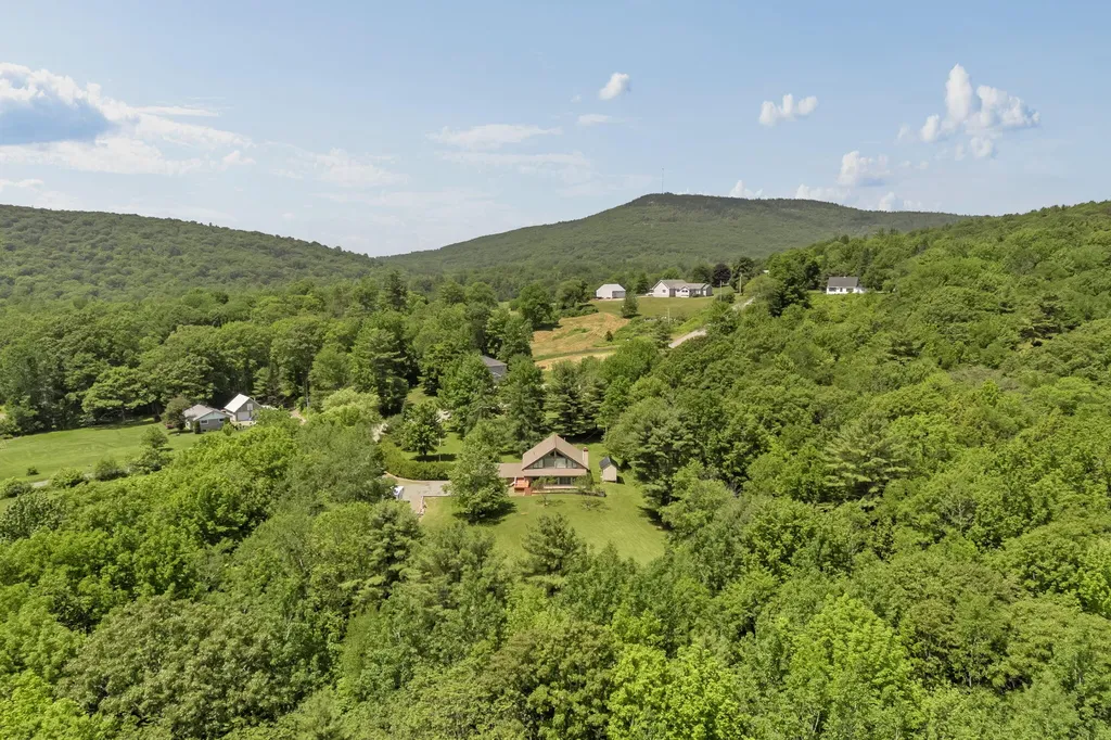 57 Spout Hill Road Prospect ME 04981
