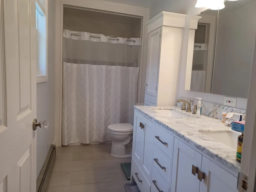 9 Ladd Road Rome ME 04963