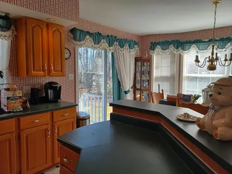 9 Ladd Road Rome ME 04963