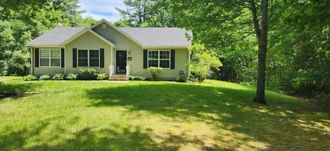 9 Ladd Road Rome ME 04963