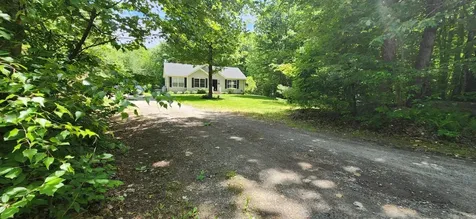 9 Ladd Road Rome ME 04963