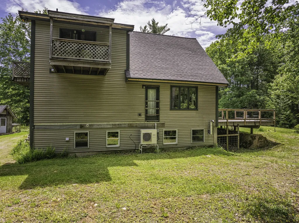 39 Dillingham Road North Berwick ME 03906