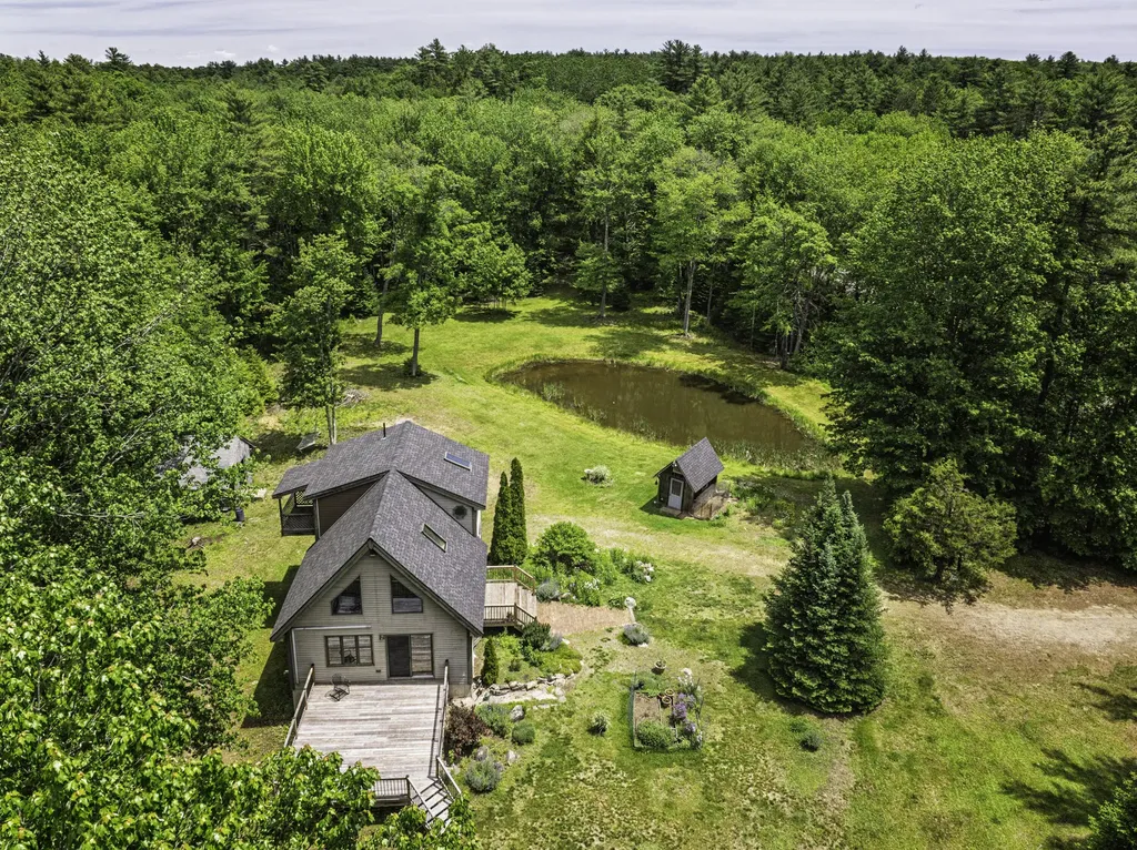 39 Dillingham Road North Berwick ME 03906