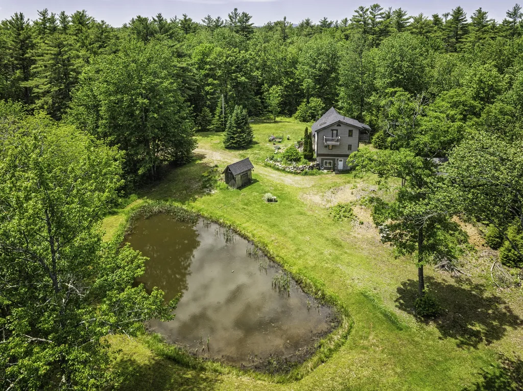 39 Dillingham Road North Berwick ME 03906