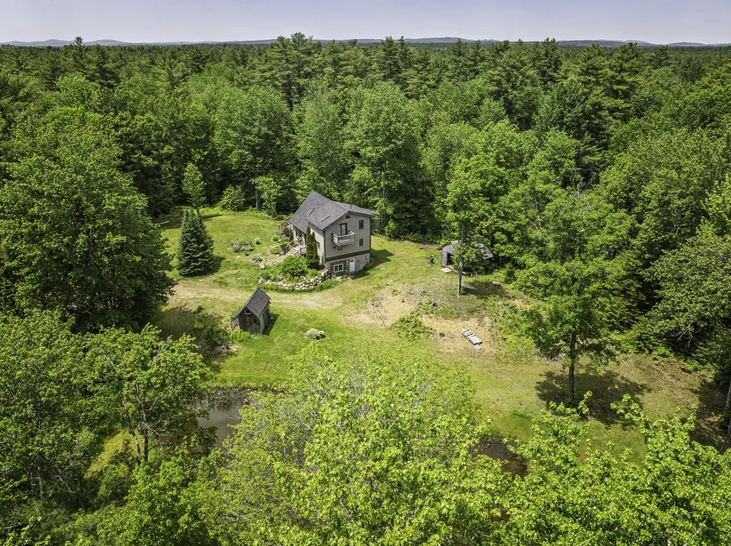 39 Dillingham Road North Berwick ME 03906