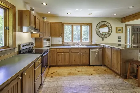 39 Dillingham Road North Berwick ME 03906