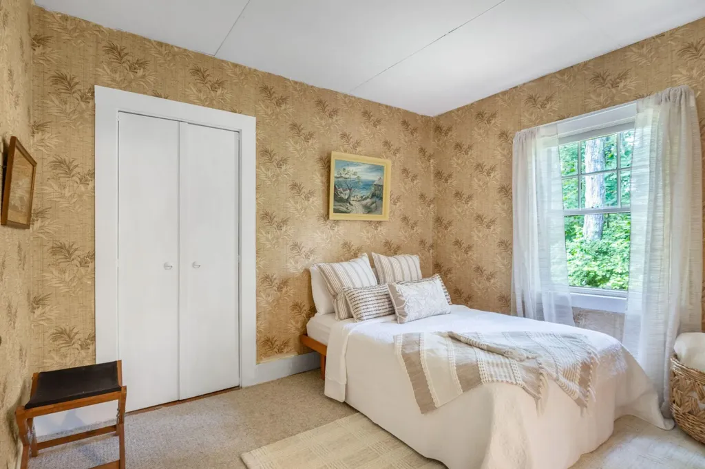 107 Highland Avenue Ogunquit ME 03907