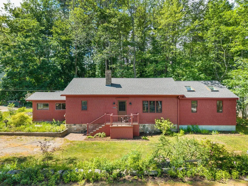 107 Highland Avenue Ogunquit ME 03907