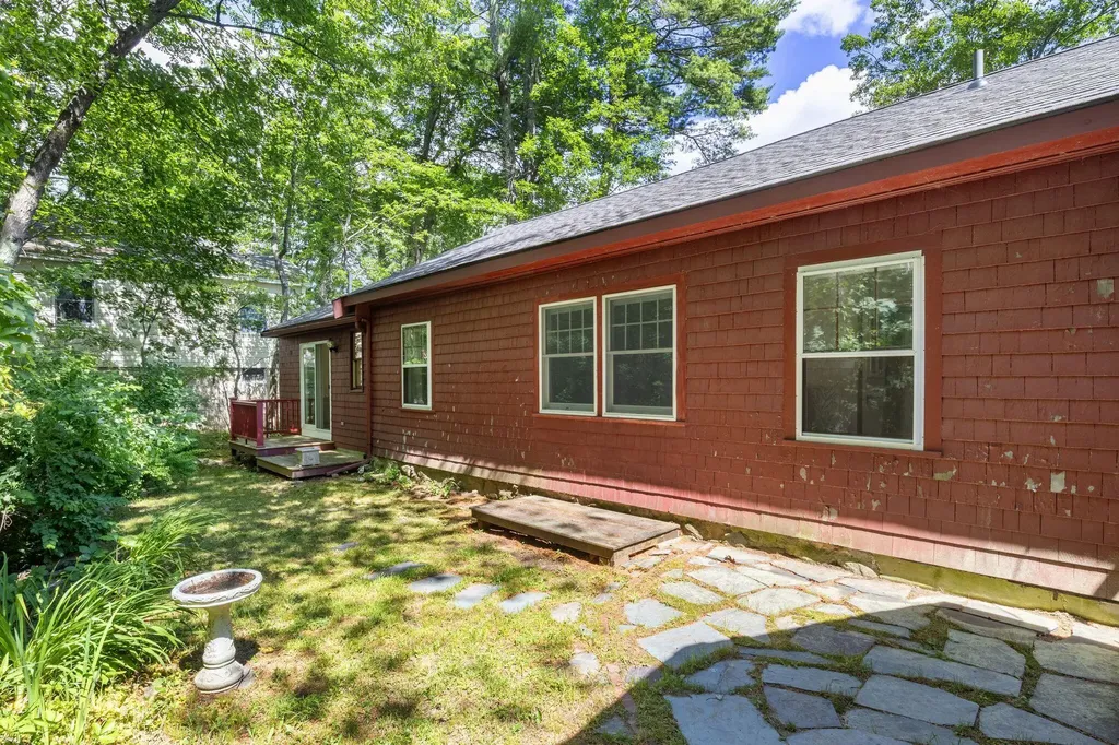 107 Highland Avenue Ogunquit ME 03907