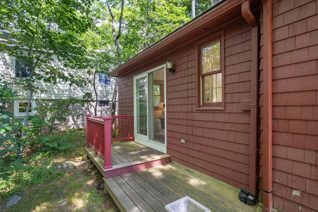 107 Highland Avenue Ogunquit ME 03907