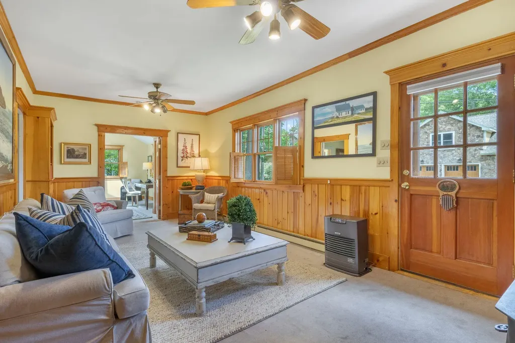 107 Highland Avenue Ogunquit ME 03907