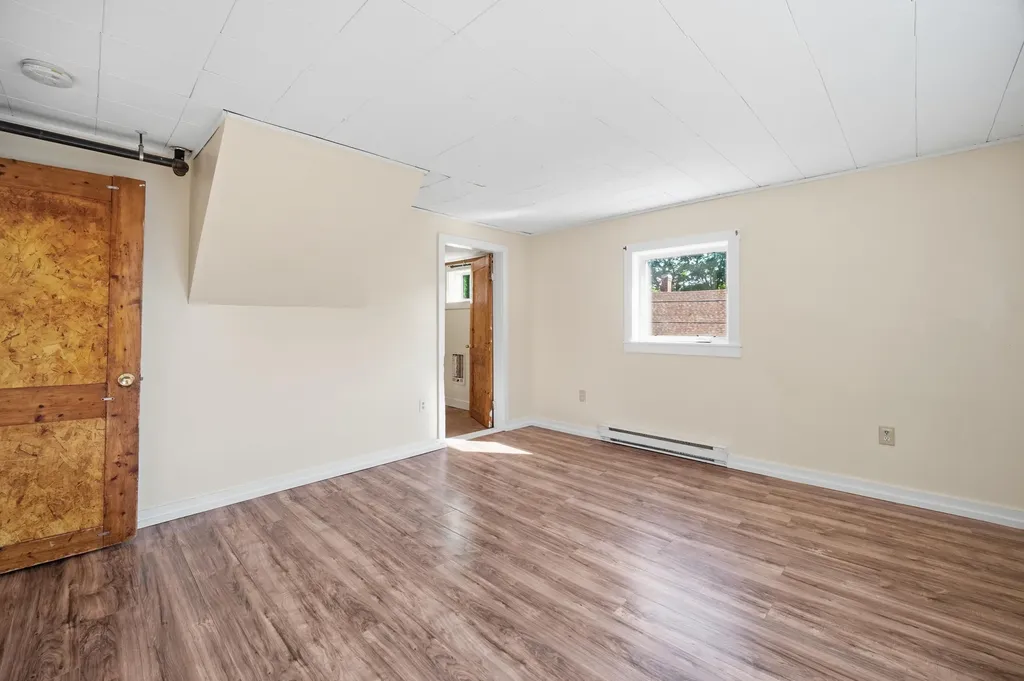 22 Rockland Street Rockland ME 04841