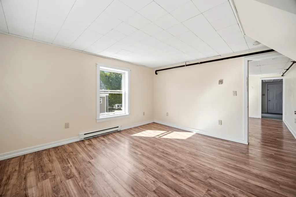 22 Rockland Street Rockland ME 04841