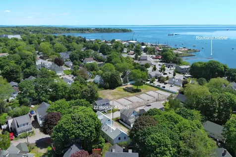 22 Rockland Street Rockland ME 04841