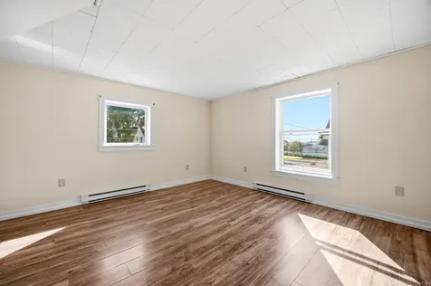22 Rockland Street Rockland ME 04841