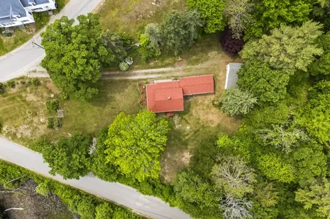 15 Lakeview Road Boothbay Harbor ME 04538