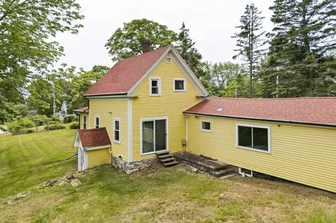 15 Lakeview Road Boothbay Harbor ME 04538