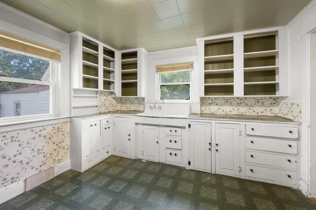 164 7th Street Bangor ME 04401