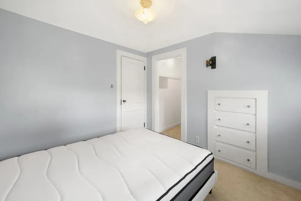 164 7th Street Bangor ME 04401