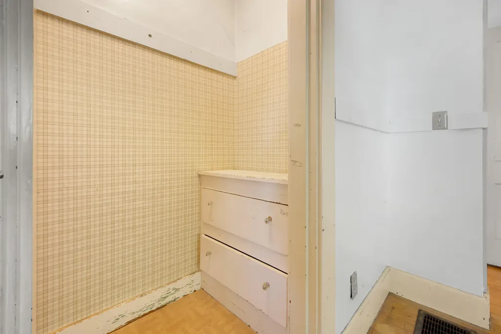 164 7th Street Bangor ME 04401