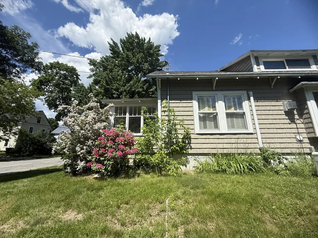 164 7th Street Bangor ME 04401