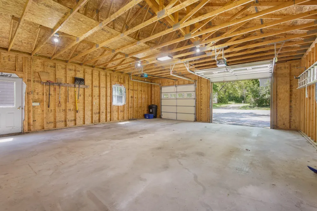 164 7th Street Bangor ME 04401