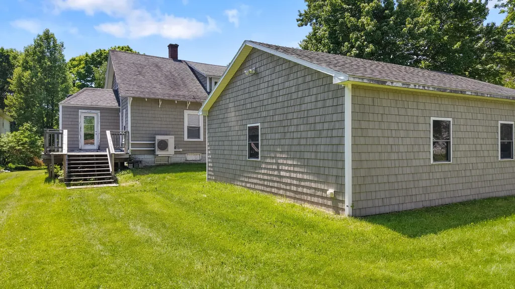 164 7th Street Bangor ME 04401