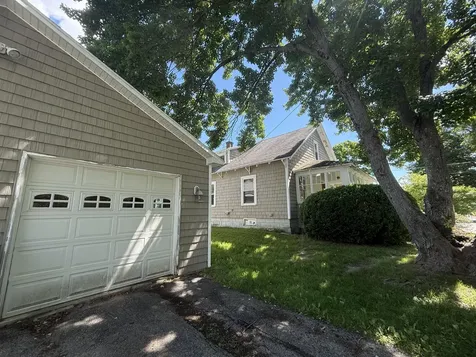 164 7th Street Bangor ME 04401