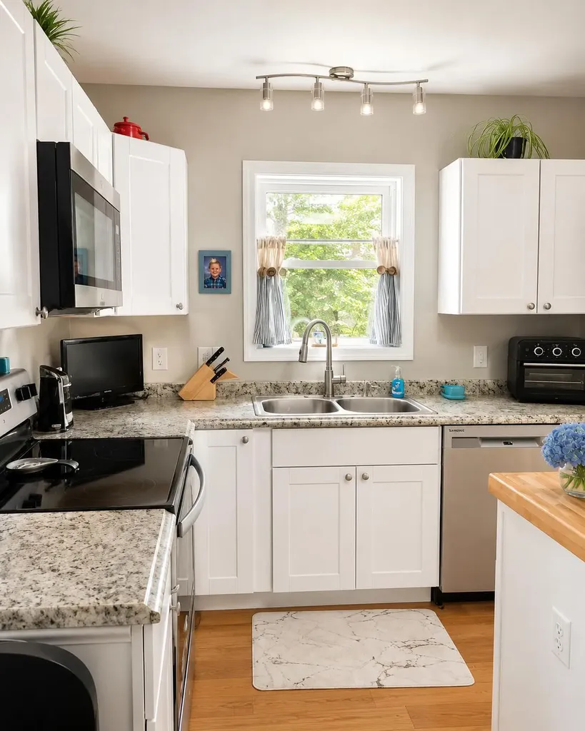41 Smithwheel Road Old Orchard Beach ME 04064