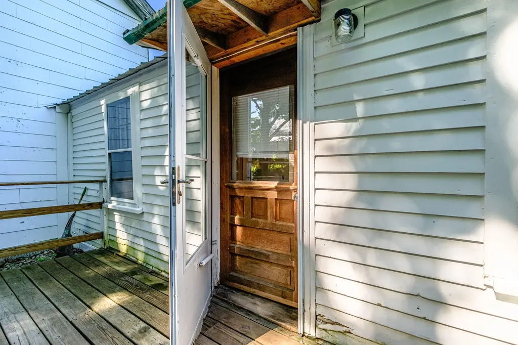 203 Main Street Bridgton ME 04009
