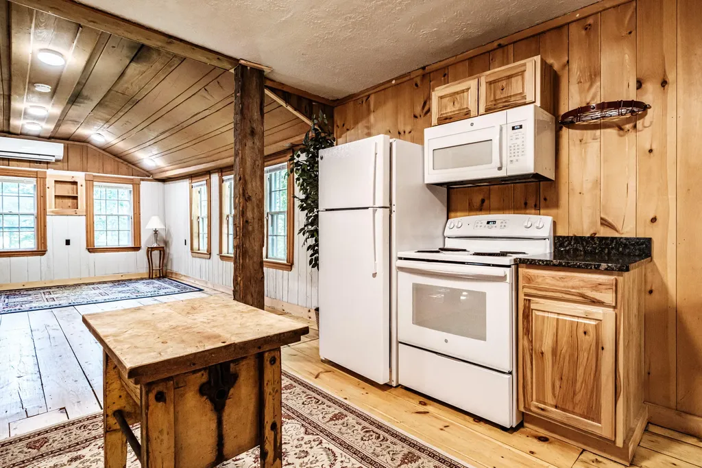 203 Main Street Bridgton ME 04009
