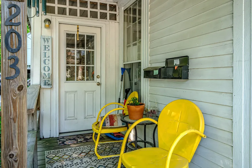 203 Main Street Bridgton ME 04009
