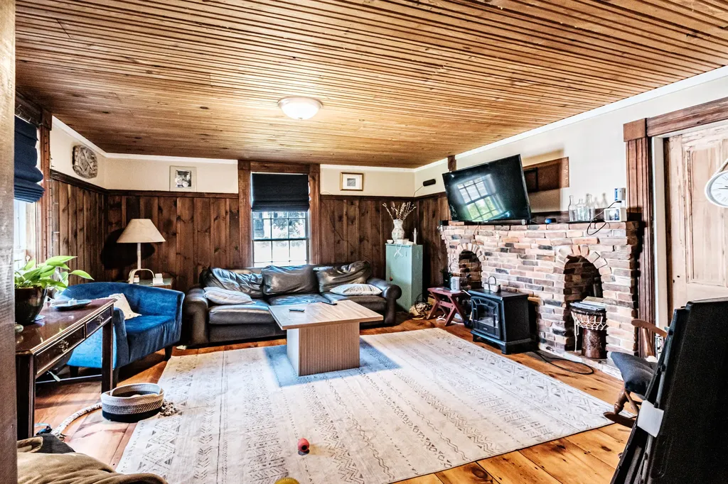203 Main Street Bridgton ME 04009