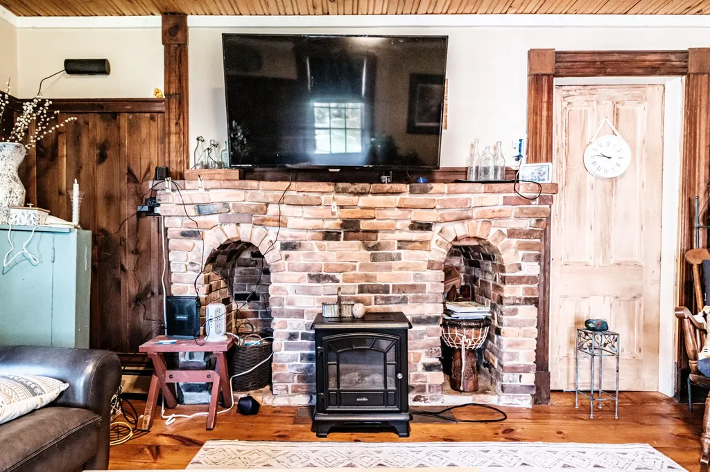 203 Main Street Bridgton ME 04009
