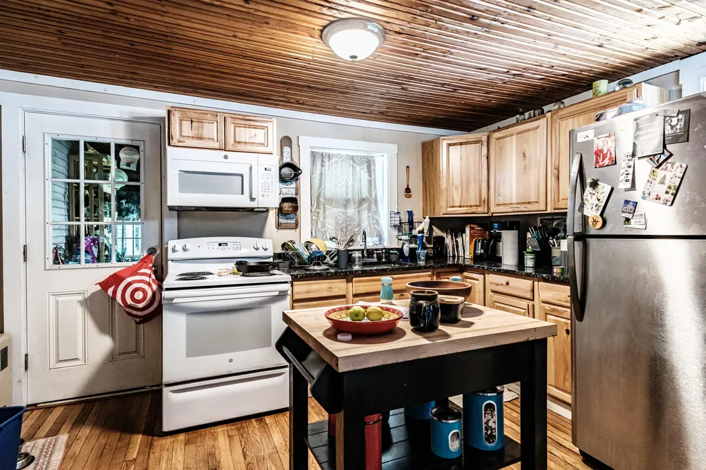 203 Main Street Bridgton ME 04009