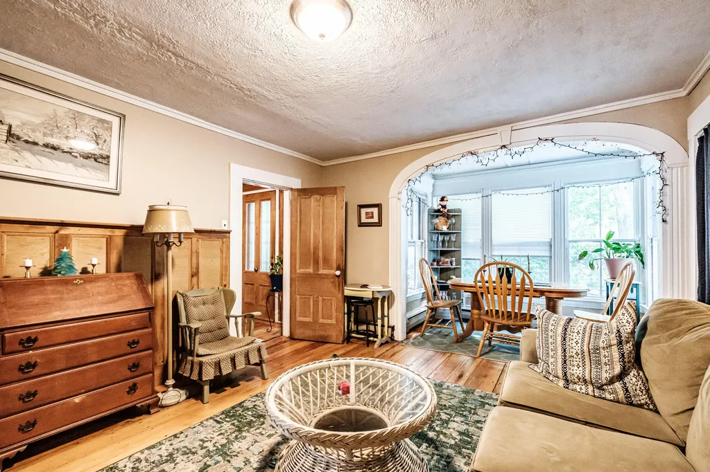 203 Main Street Bridgton ME 04009