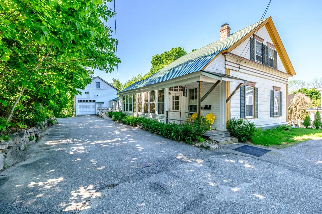 203 Main Street Bridgton ME 04009