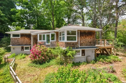 9 Busdick Drive Kittery ME 03904