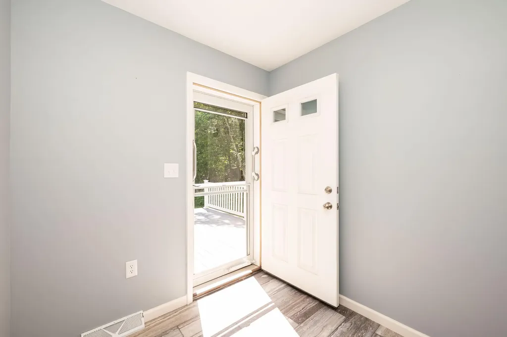 9 Wiscasset Street Berwick ME 03901