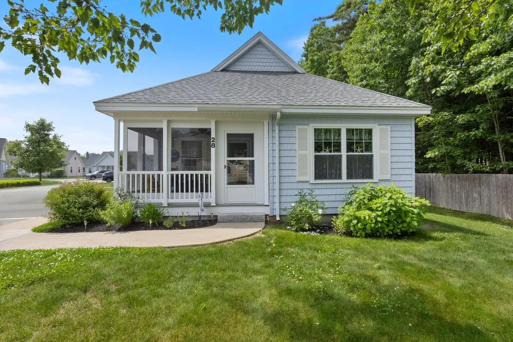 28 Summer Winds Drive Old Orchard Beach ME 04064