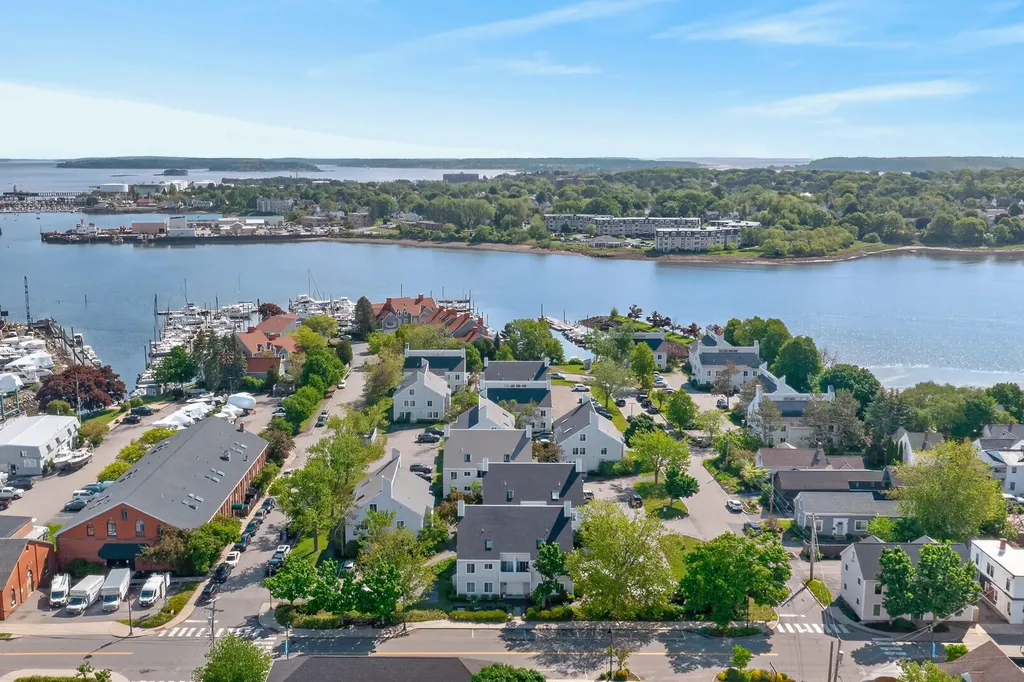 18 Ocean Street South Portland ME 04106