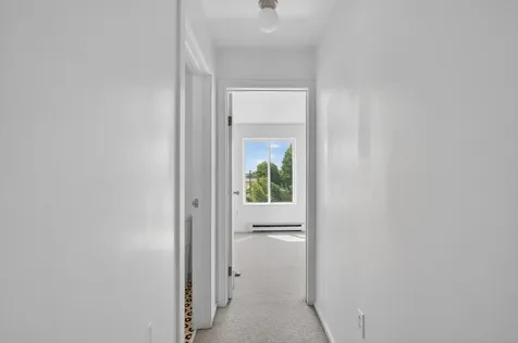 18 Ocean Street South Portland ME 04106